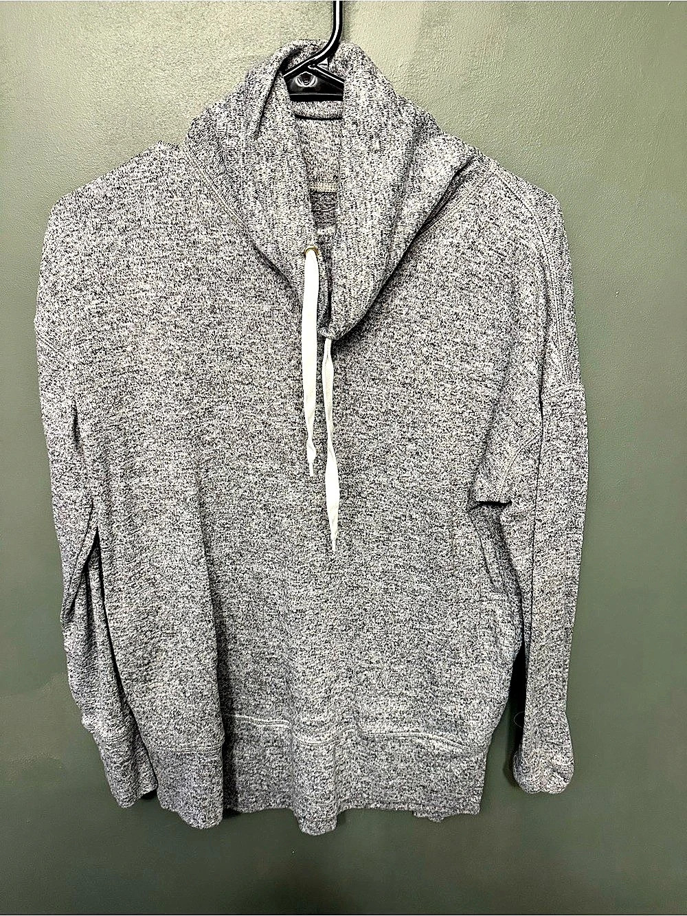 Old Navy Active Cowl Neck Pullover Sweatshirt
